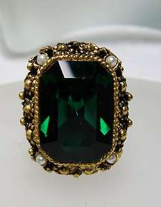 GORGEOUS~Large Vintage Emerald Cut Green GLASS & Faux Pearl Adjustable 