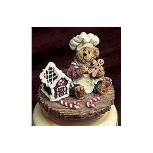  Boyds Bears Simon Bakers Delight Candle Topper