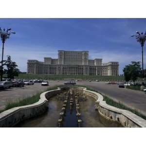 House of the People and Boulevard Unirii, Bucharest, Romania Premium 