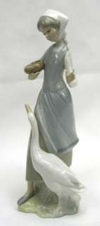 Mint Retired Lladro GIRL WITH DUCK High Gloss Figurine #1052  