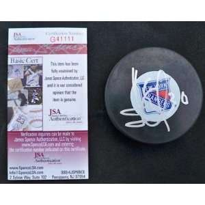   Hockey Puck   JSA #G41111   Autographed NHL Pucks