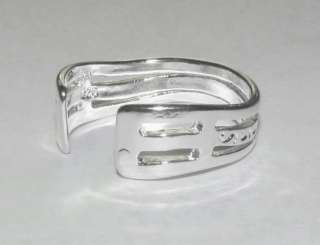 NEW .925 Sterling Silver Adjustable Wave Toe Ring  