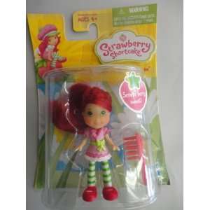  Strawberry Shortcake Mini Doll & Brush Toys & Games